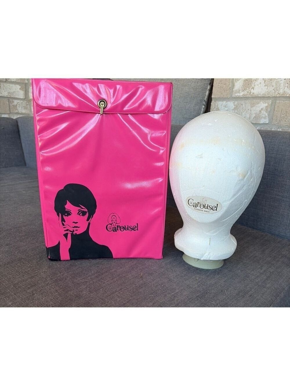 Vtg Women's Carousel Pink & Black Wig Carrier Case with Mannequin Head